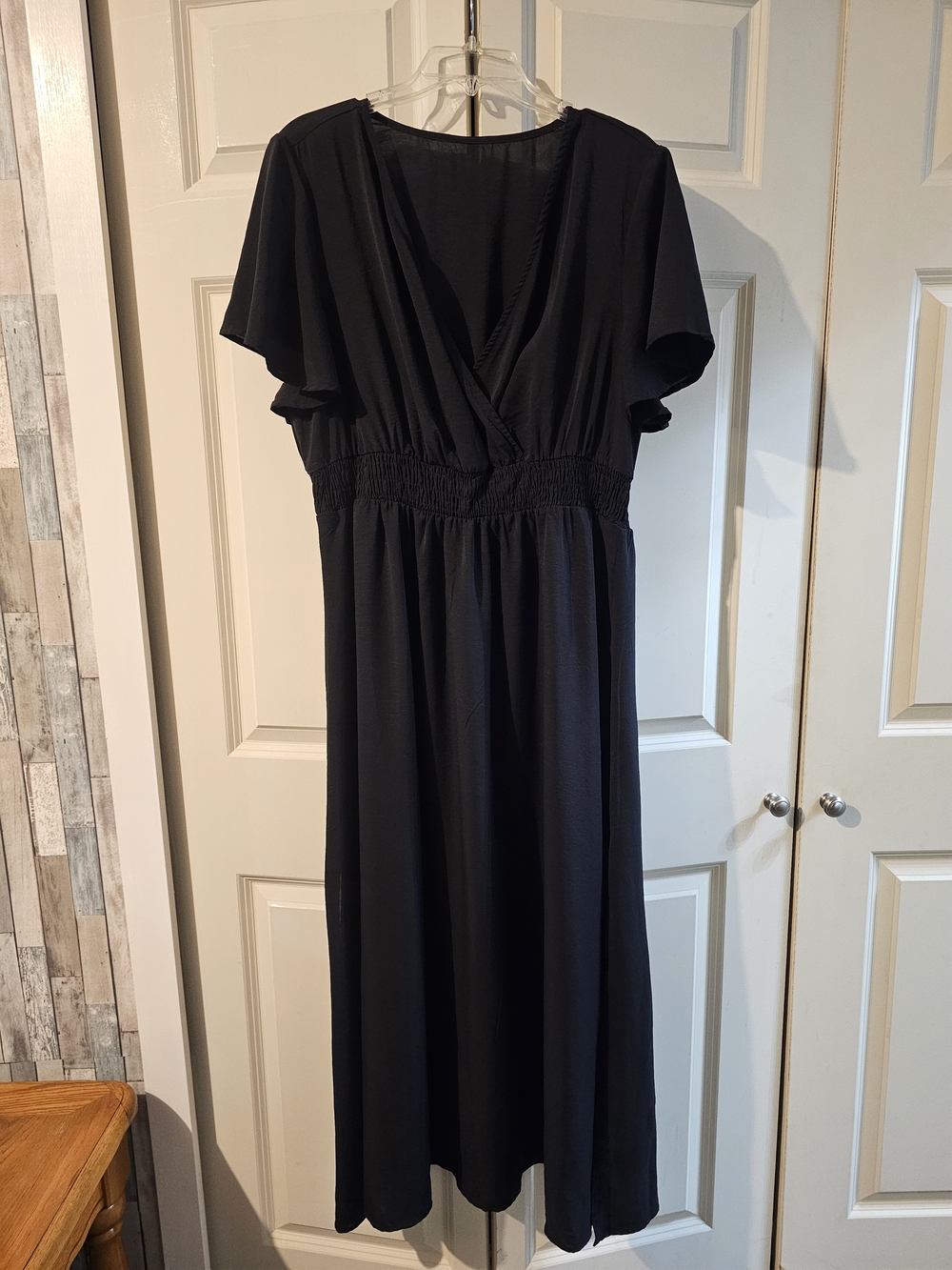 Black V-Neck Smocked Waist Midi Dress 2XL